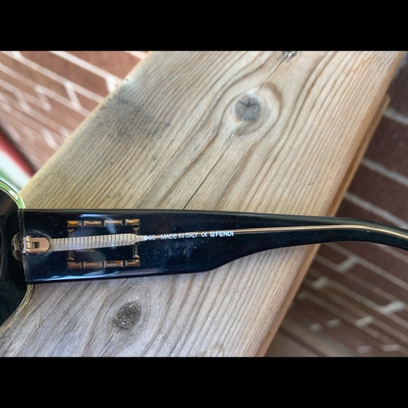 Fendi FS 247 Authentic Black Onyx - Picture 5 of 13